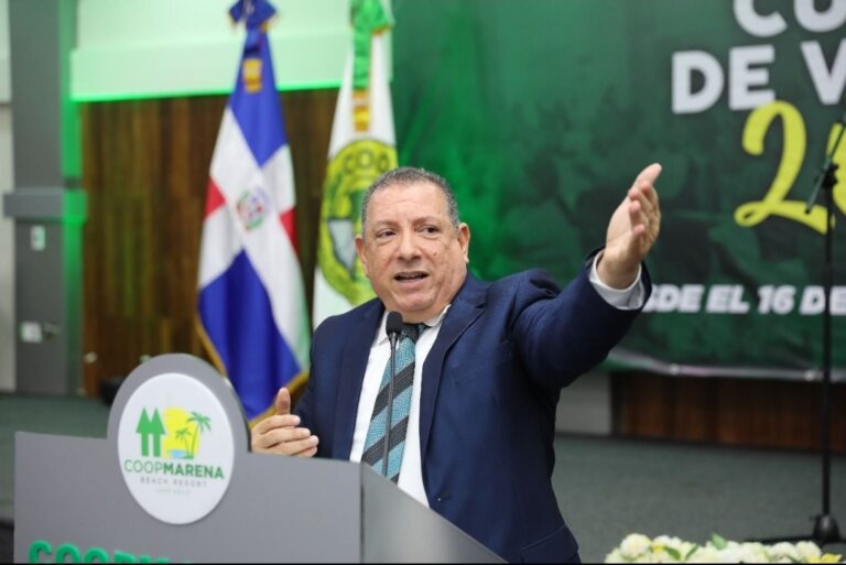 Coopnama clausura cursos de verano 2025