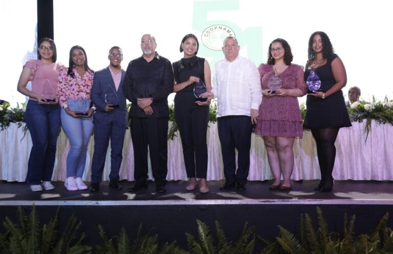 Coopnama anuncia calendario de evaluaciones para el programa nacional de becas
